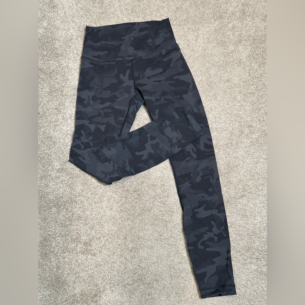 Lululemon Align High-rise Pant Leggings 25” Sz 4 Camo Black and Gray